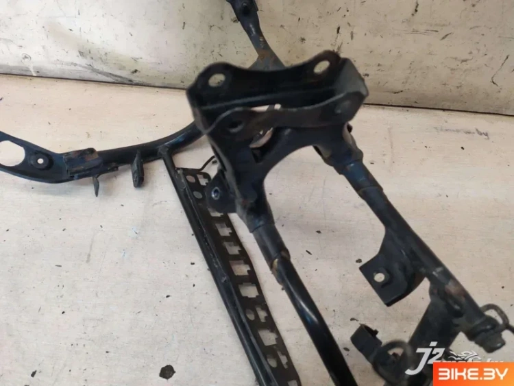 Кронштейн передний (паук) Honda CBR600F3