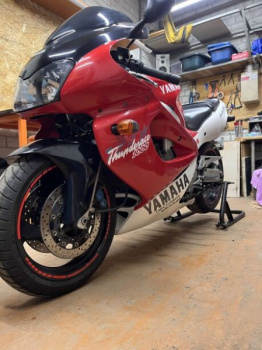 Yamaha YZF 1000 R, 1997 г.