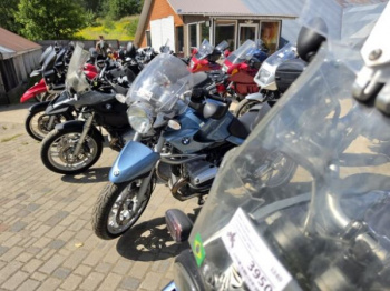 BMW R, 2002 г.
