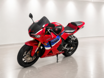 Honda CBR 600 RR, 2023 г.