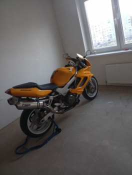 Honda VTR, 1998 г.