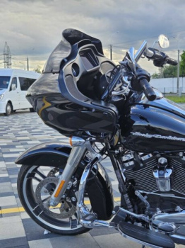 Harley-Davidson Road Glide FLTRX, 2018 г.