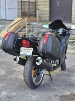 Honda CBR CBR1100XX, 1999 г.