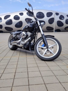 Harley-Davidson Softail FXCW rocker, 2008 г.