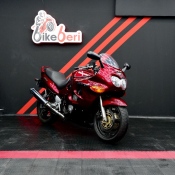 Suzuki GSX-F 750 Katana 2000 года