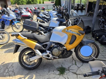 Honda Varadero, 2000 г.
