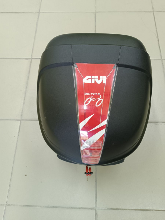Кофры мото givi Kappa и другие.