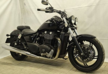 Triumph Thunderbird Storm, 2012 г.