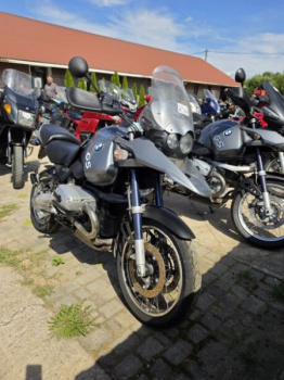 BMW R, 2003 г.