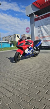 Honda CBR f4, 2001 г.