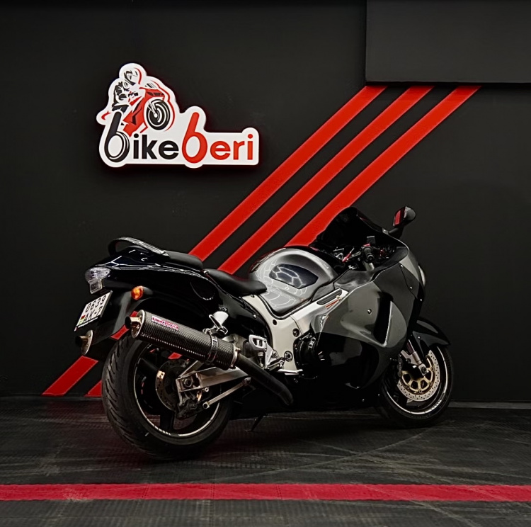 Suzuki GSX-R1300 Hayabusa 2011 года