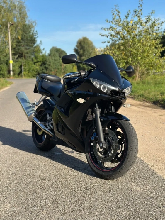 Спорт Yamaha YZF R6, 2006 г.