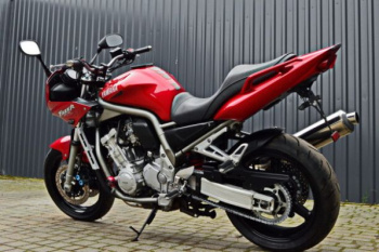 Yamaha FZS 1000 Fazer, 2002 г.