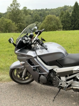 Спорт-турист Yamaha FJR, 2005 г.