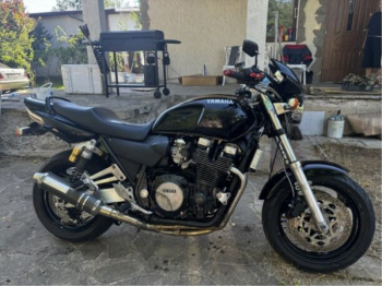 Yamaha XJR 1200, 1996 г.