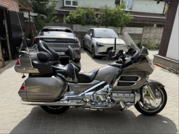 Honda Gold Wing, 2001 г.