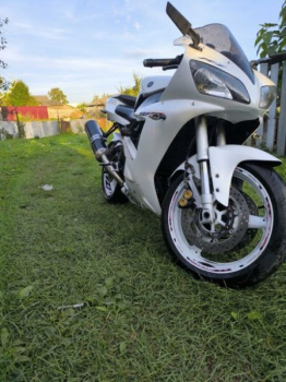 Yamaha YZF, 2002 г.