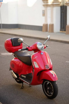 Vespa GTS, 2023 г.