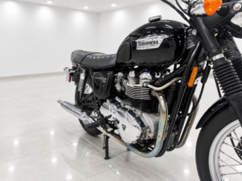 Triumph Bonneville Т100, 2007 г.