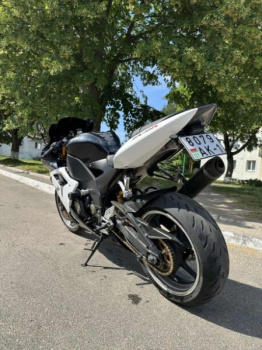 Kawasaki Ninja Zx10r, 2005 г.