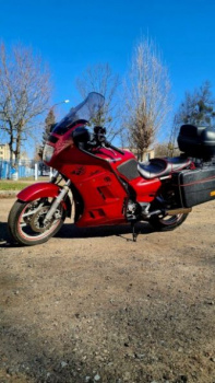 Kawasaki GTR 1000, 1988 г.