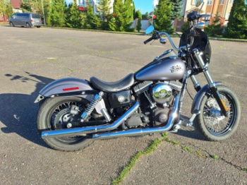 Harley-Davidson Dyna Strit bob, 2014 г.