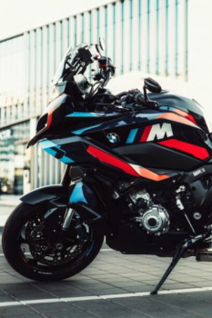 BMW M M1000XR, 2025 г.