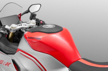 QJ MOTOR SRK 421 RR, 2026 г.