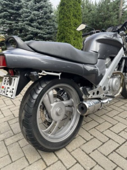 Honda NTV, 1990 г.