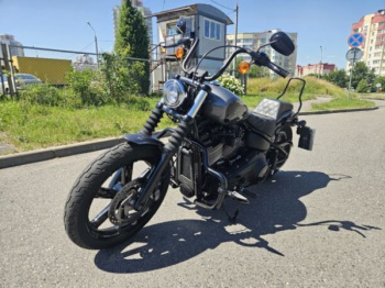 Harley-Davidson Softail FXBBS Street Bob, 2022 г.