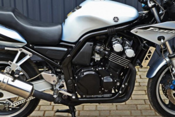 Yamaha FZS 600, 2004 г.