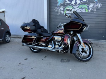 Harley-Davidson CVO Road Glide 120 Anniversary Limited, 2023 г.