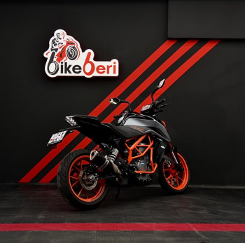 KTM Duke 390 2021 года 