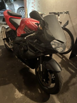 Aprilia RSV mile, 2001 г.