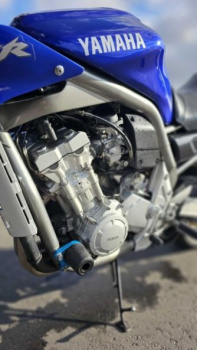 Yamaha FZS, 2002 г.