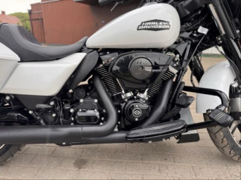 Harley-Davidson Street Glide, 2024 г.