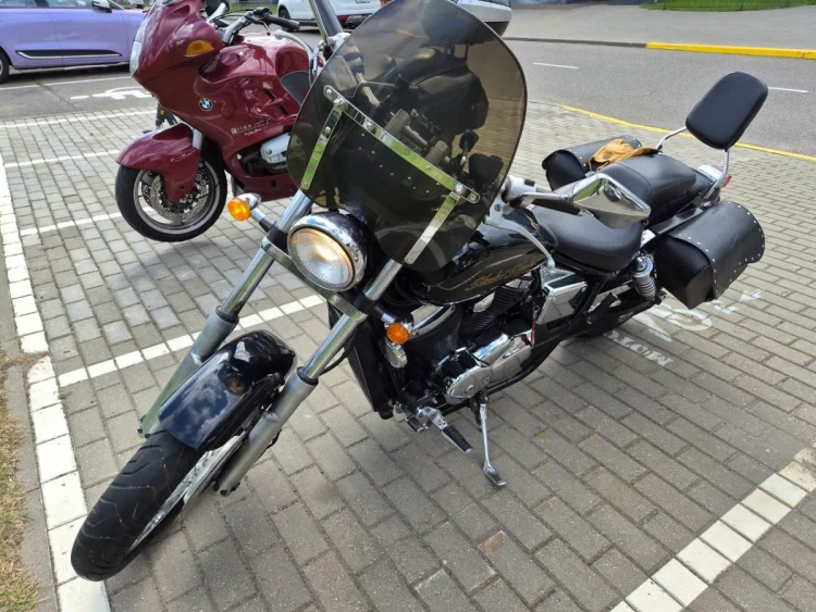 Круизер/чоппер Honda Shadow Slasher NV400DCy, 2000 г.