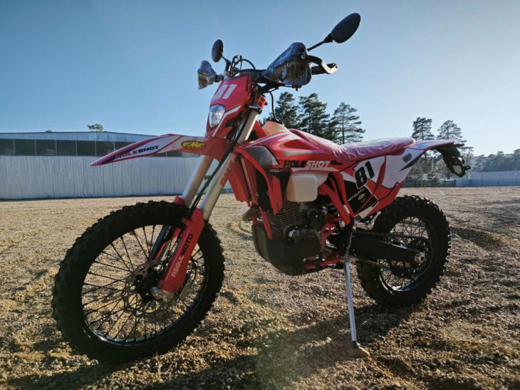 Эндуро Regulmoto Holeshot, 2025 г.