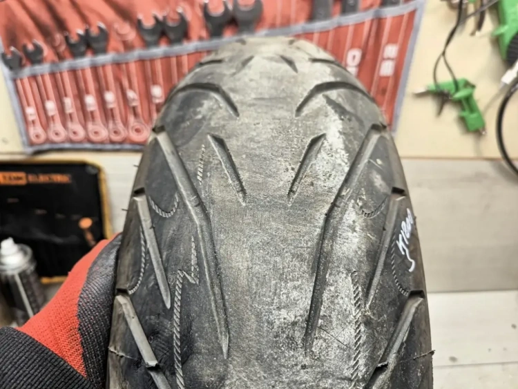 Мотошина Pirelli Angel 190/50-17 (дата выпуска 08/20) BMW K1200S (2004-2008)