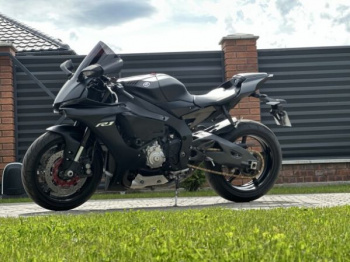 Yamaha YZF R1 S, 2015 г.