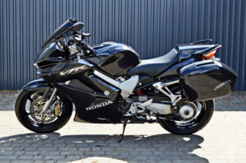 Honda VFR 800 Vtec c ABS, 2004 г.
