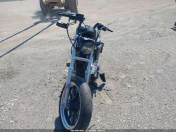 Harley-Davidson Sportster 883 SuperLow, 2014 г.