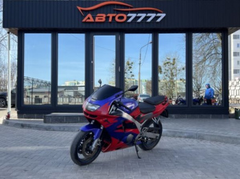 Kawasaki ZXR, 1995 г.