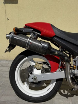 Ducati Monster 600, 2001 г.