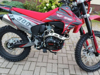 Motoland XR300 ENDURO LITE (175FMM) RED, 2026 г.