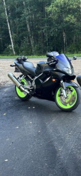 Honda CBR F4, 2000 г.