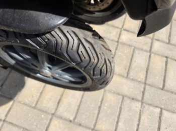 Piaggio MP3, 2015 г.