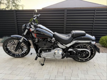 Harley-Davidson Breakout, 2024 г.