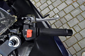 Honda CBR 900RR FireBlade, 2001 г.