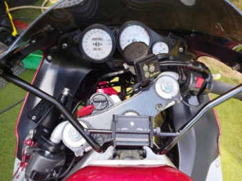 Yamaha YZF 1000r, 1998 г.